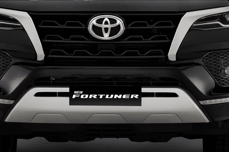 Toyota Fortuner Grille Toyota Fortuner Grille