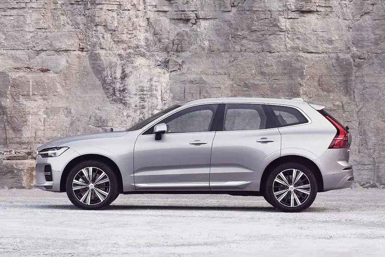 Volvo XC60 Left Side View Volvo XC60 Left Side View