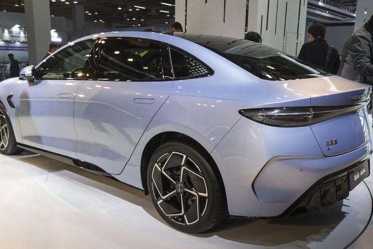 BYD Seal images BYD Seal images