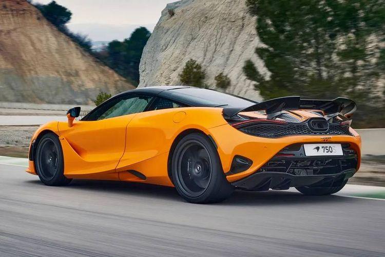 Mclaren 750S Left Rear Three Quarter Mclaren 750S Left Rear Three Quarter