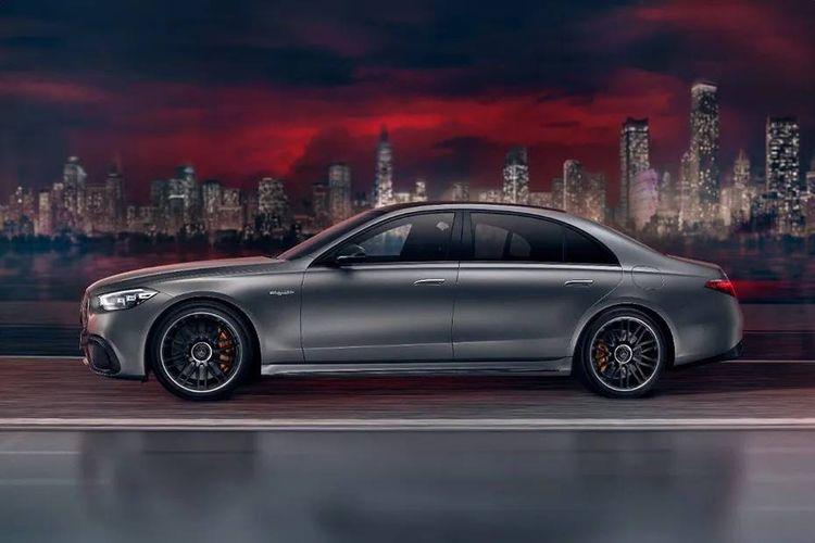 Mercedes-Benz AMG S 63 E Performance Left Side View Mercedes-Benz AMG S 63 E Performance Left Side View