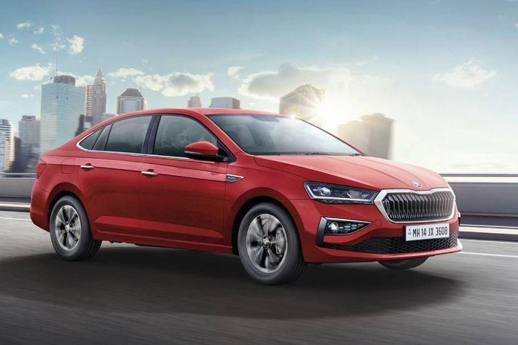 Skoda Slavia Right Three Quarter Skoda Slavia Right Three Quarter