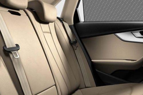 Audi-A4_back-seats