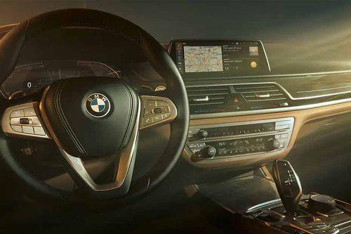 BMW 7 Series Dashboard