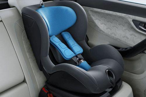 Equipped with ISOFIX anchorage for child seats to promise a safe drive.