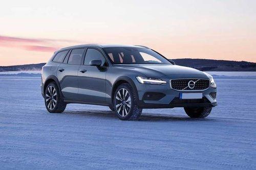 Volvo V60 Cross Country Right Side Front View