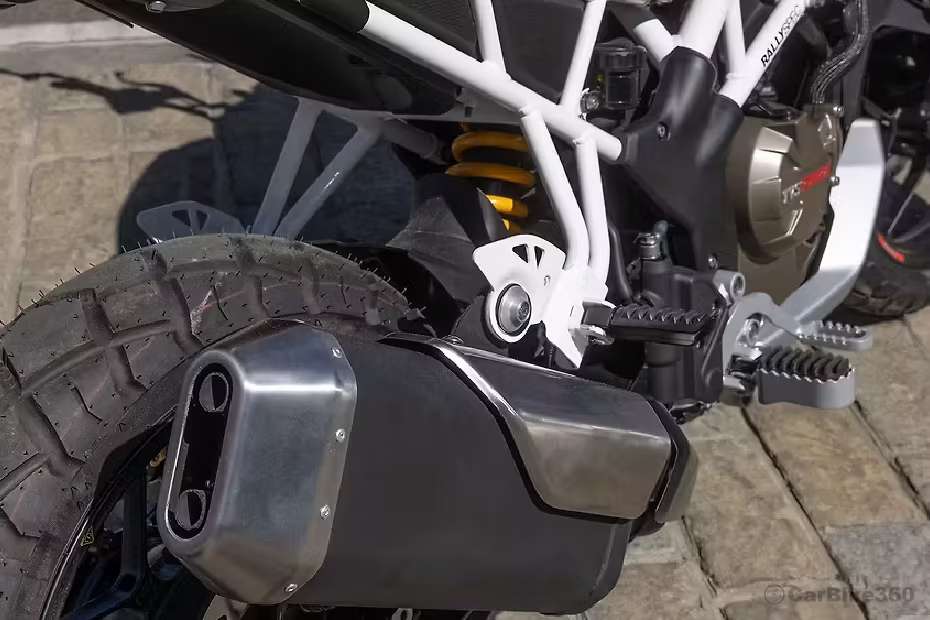 TVS Apache RTX 300 images TVS Apache RTX 300 images