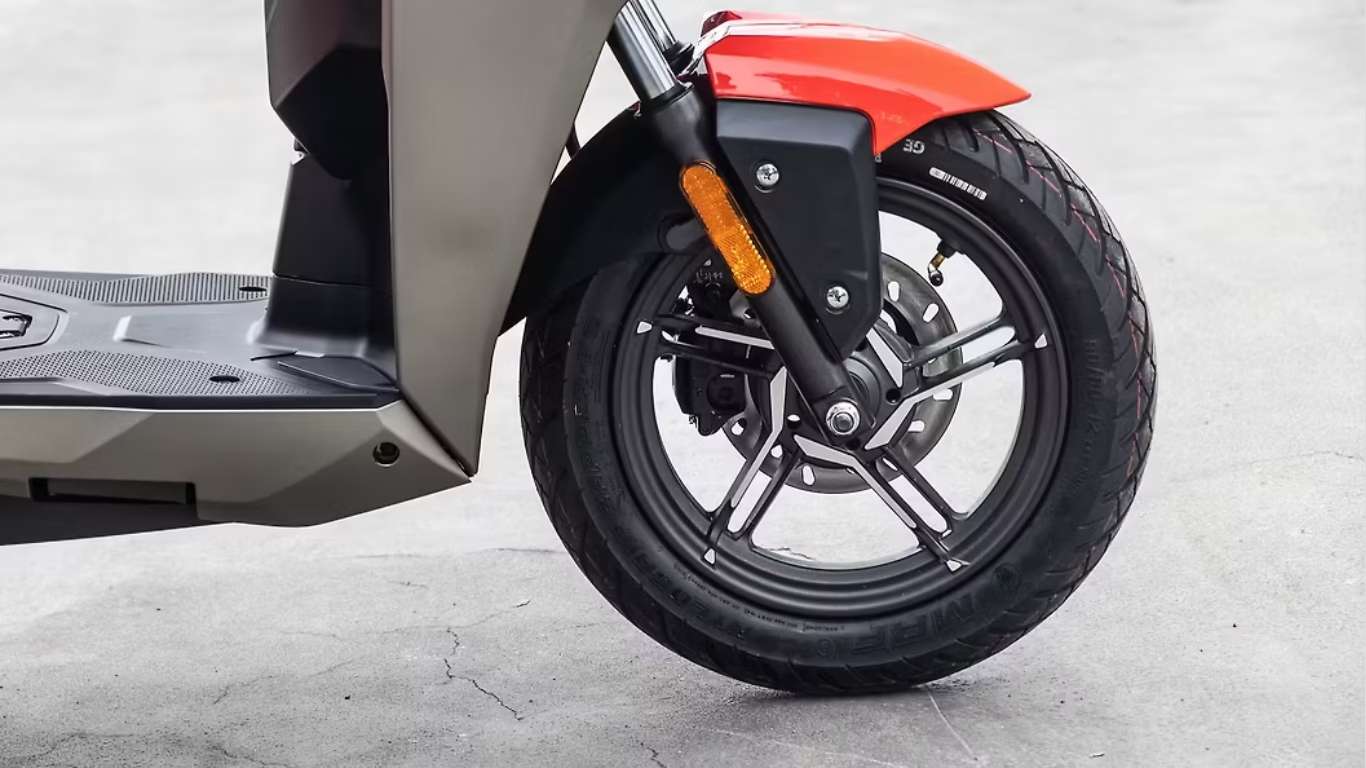 Hero Xoom 110 Front Suspensions Hero Xoom 110 Front Suspensions