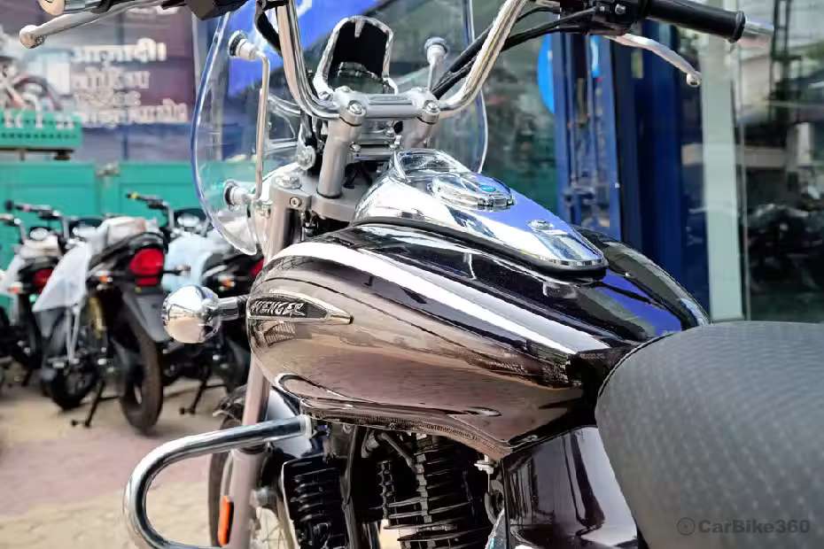 Bajaj Avenger Cruise 220 images Bajaj Avenger Cruise 220 images