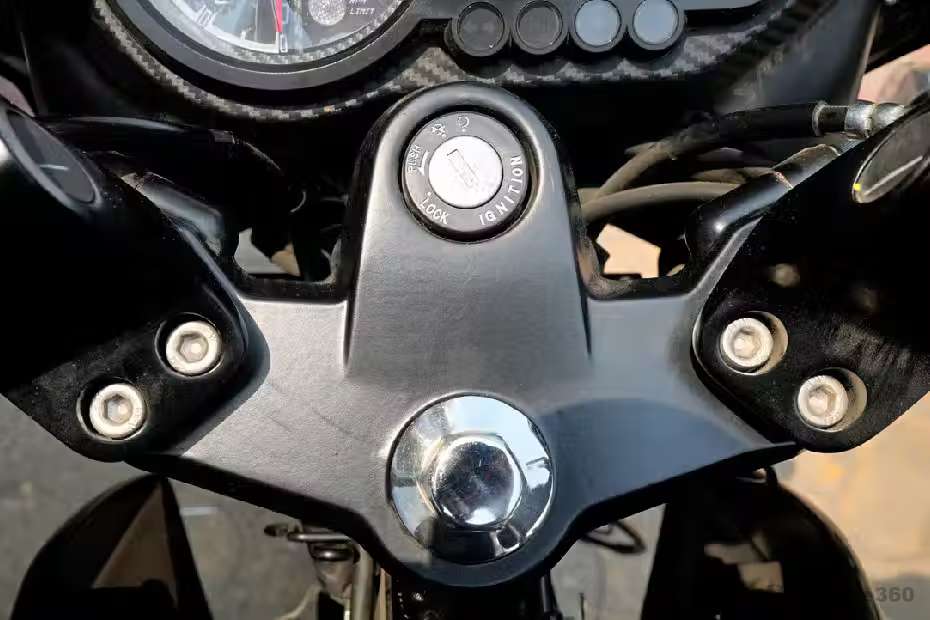 Bajaj Pulsar 125 images Bajaj Pulsar 125 images