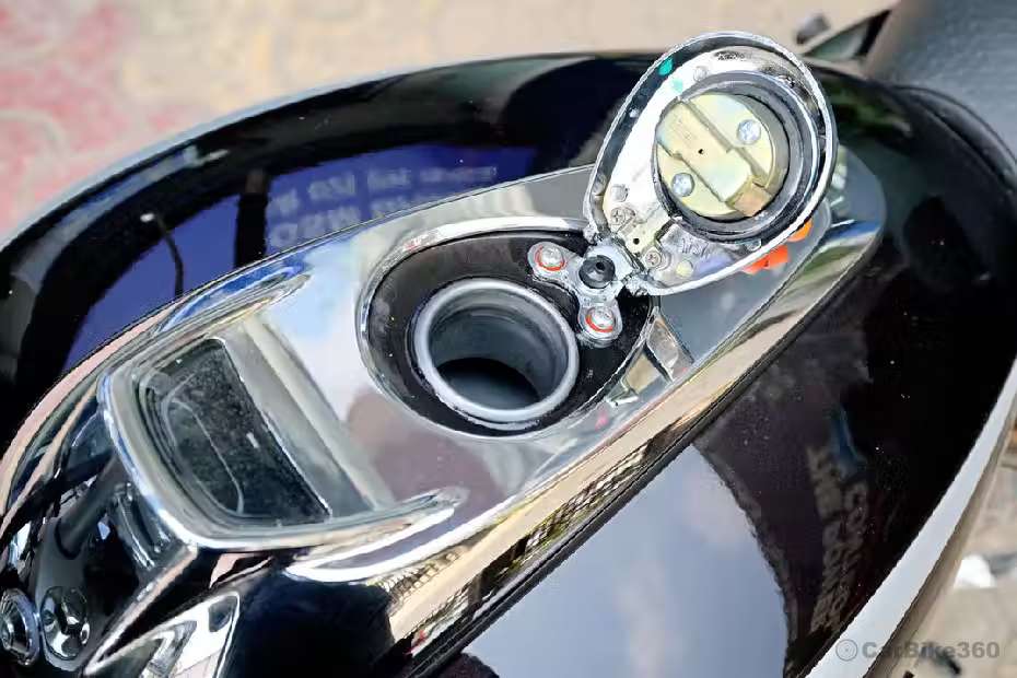 Bajaj Avenger Cruise 220 images Bajaj Avenger Cruise 220 images