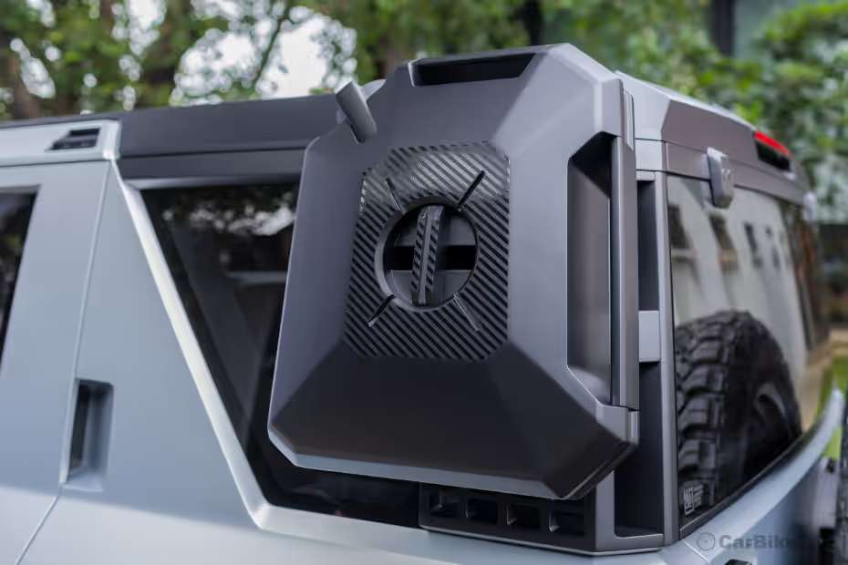 Mahindra Vision T Rear Side Roof Mounted Tank Mahindra Vision T Rear Side Roof Mounted Tank