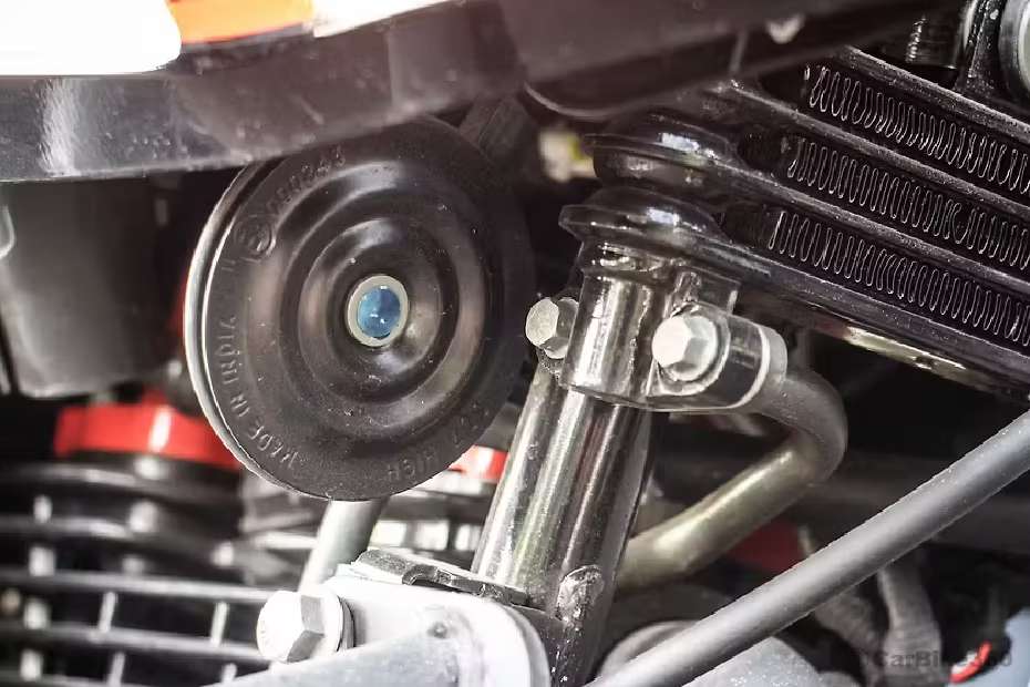 TVS Apache RTR 200 4V images TVS Apache RTR 200 4V images