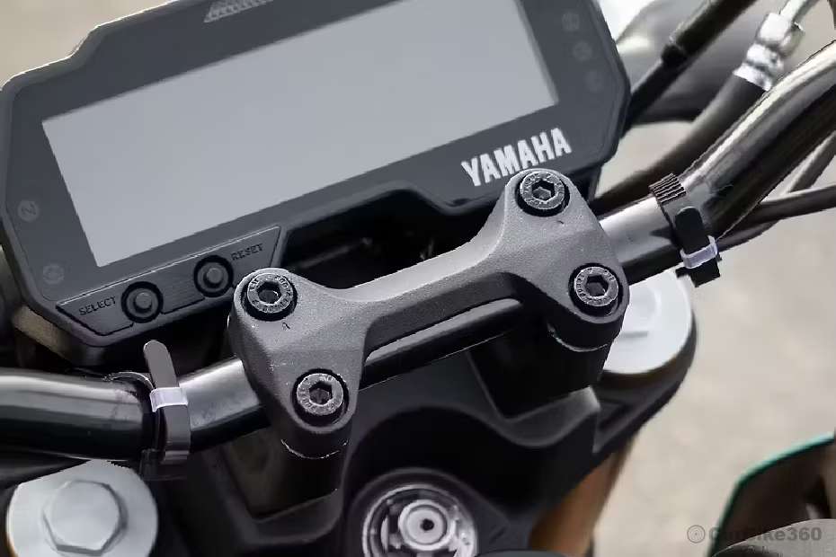 Yamaha MT 15 V2 images Yamaha MT 15 V2 images