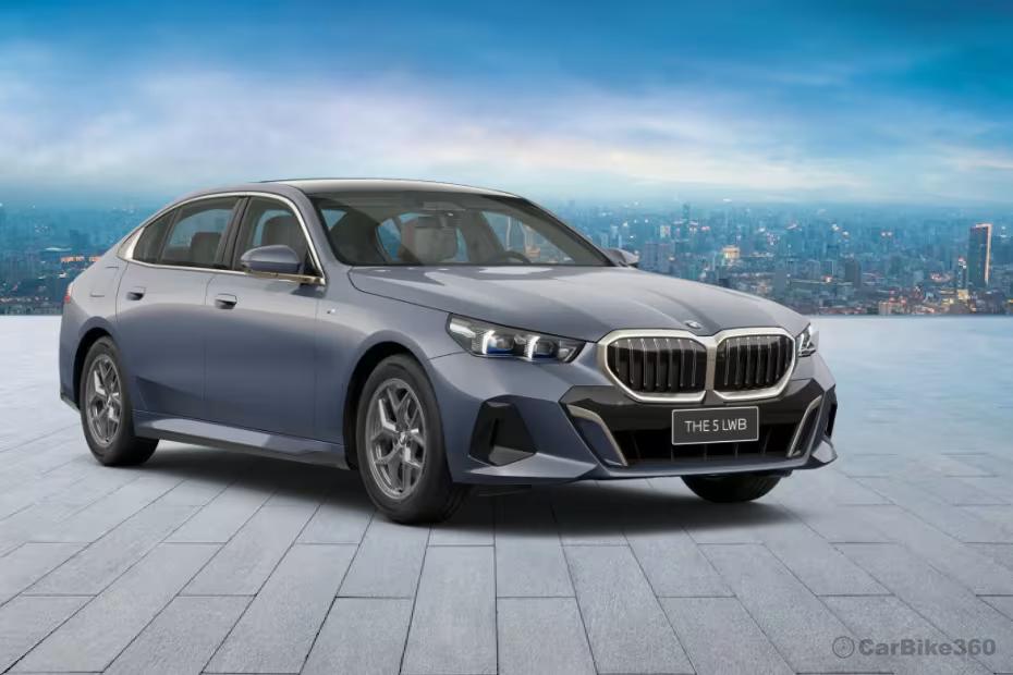 BMW 5 Series Right Front Three Quarter BMW 5 Series Right Front Three Quarter