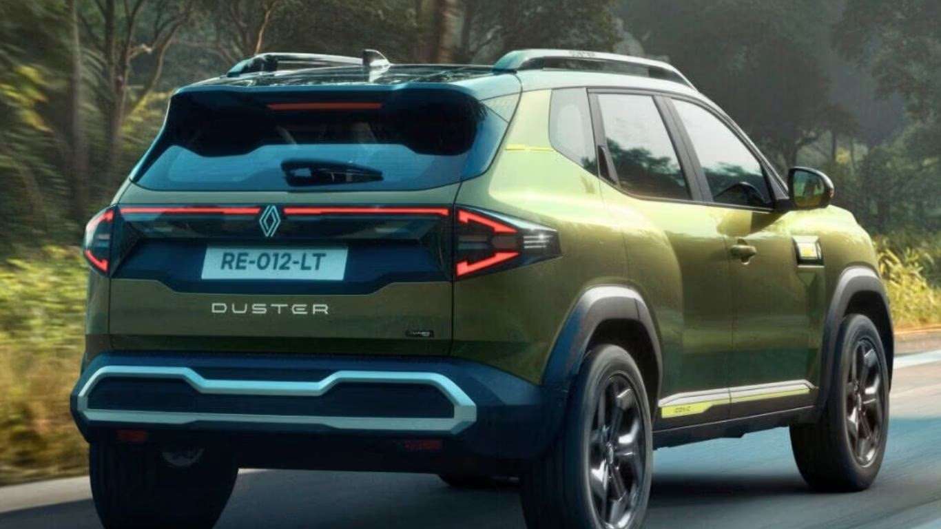 Renault Duster rear view