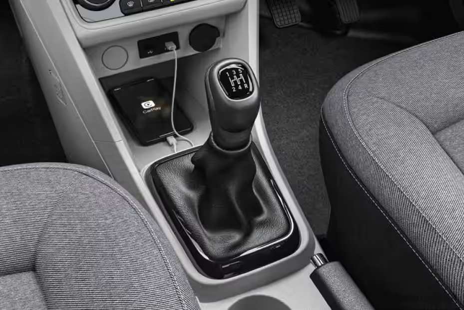 Tata Tiago NRG Gear Shifter (Manual) Tata Tiago NRG Gear Shifter (Manual)