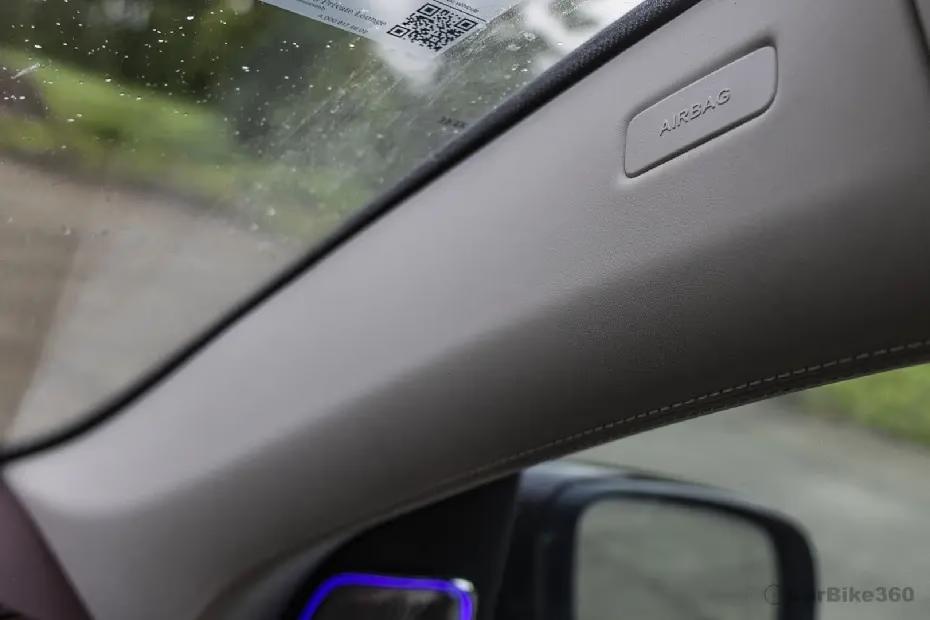 मर्सिडीज़-मेबैक जीएलएस सुरक्षा और ड्राइवर सहायता मर्सिडीज़-मेबैक जीएलएस सुरक्षा और ड्राइवर सहायता