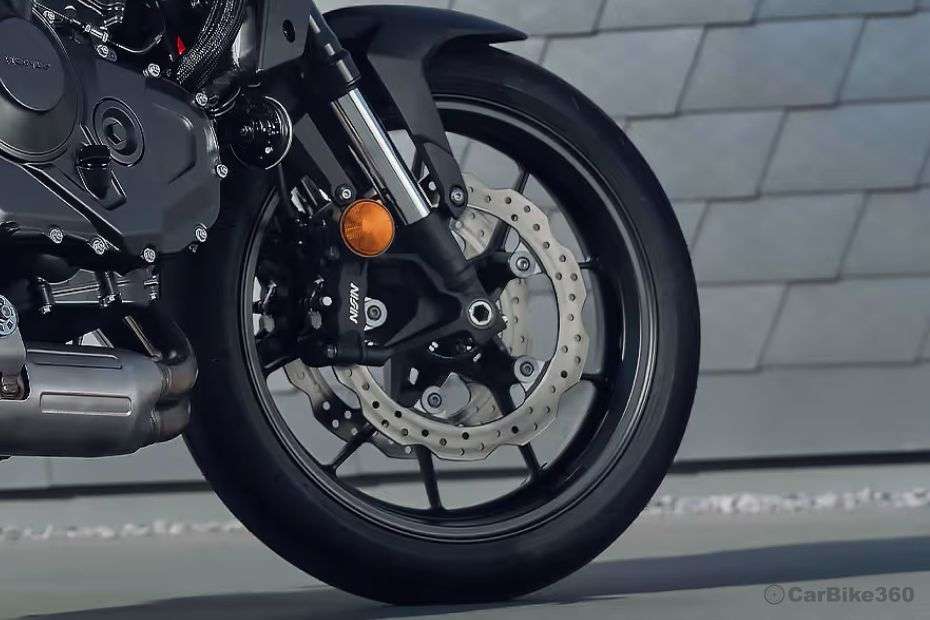 Honda CB750 Hornet Front Tyre Honda CB750 Hornet Front Tyre