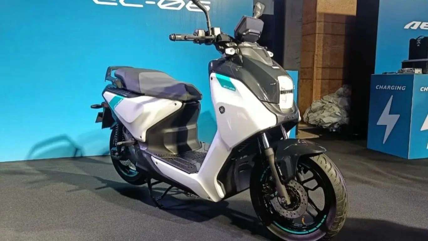 Yamaha EC06