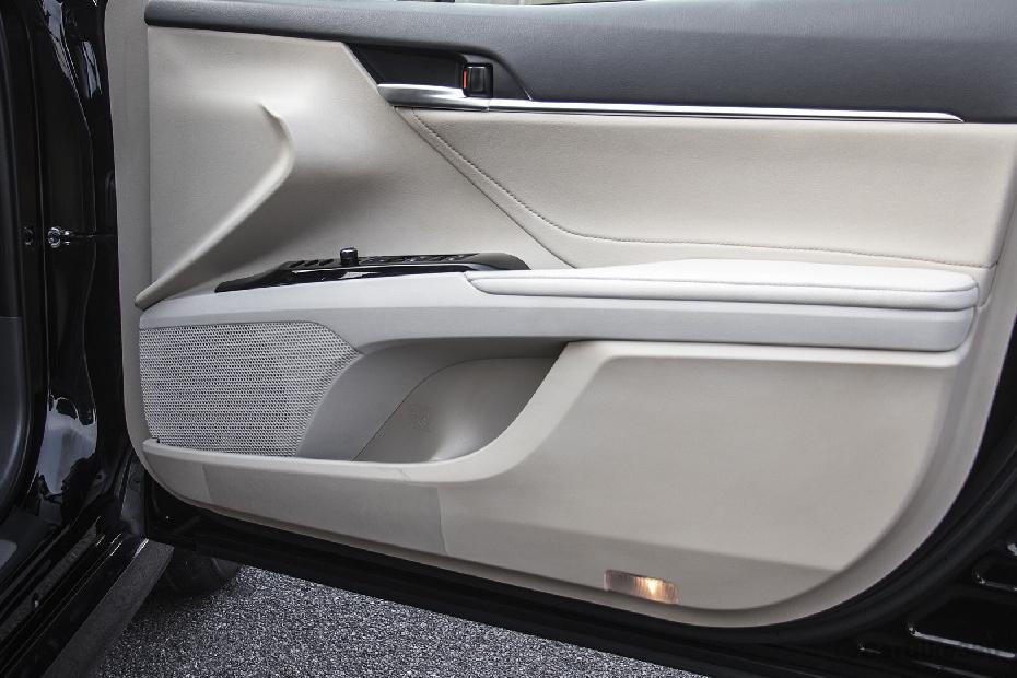Toyota Camry Driver Side Front Door Toyota Camry Driver Side Front Door