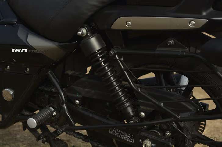 Bajaj Avenger Street 160 images Bajaj Avenger Street 160 images