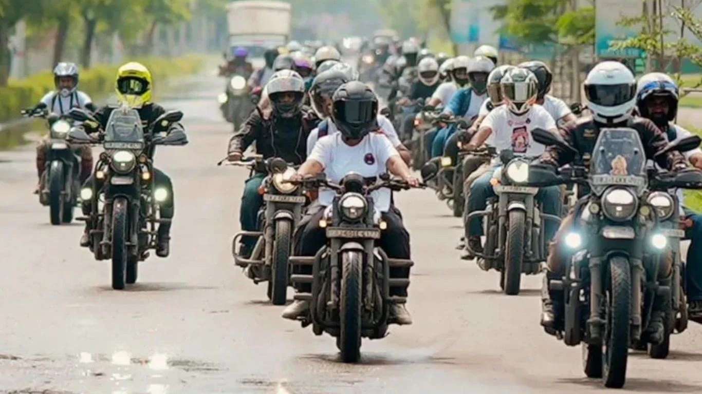 Yezdi Motorcycles Touring