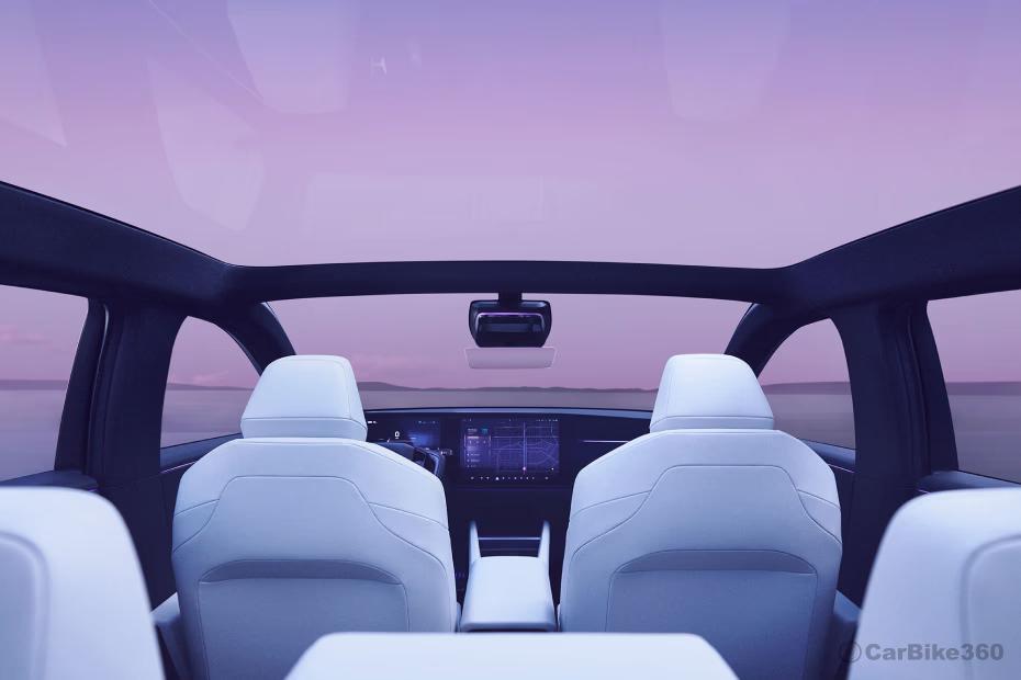 Honda 0 SUV Rear Passenger View Honda 0 SUV Rear Passenger View