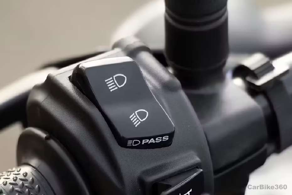 Yamaha MT 15 V2 images Yamaha MT 15 V2 images