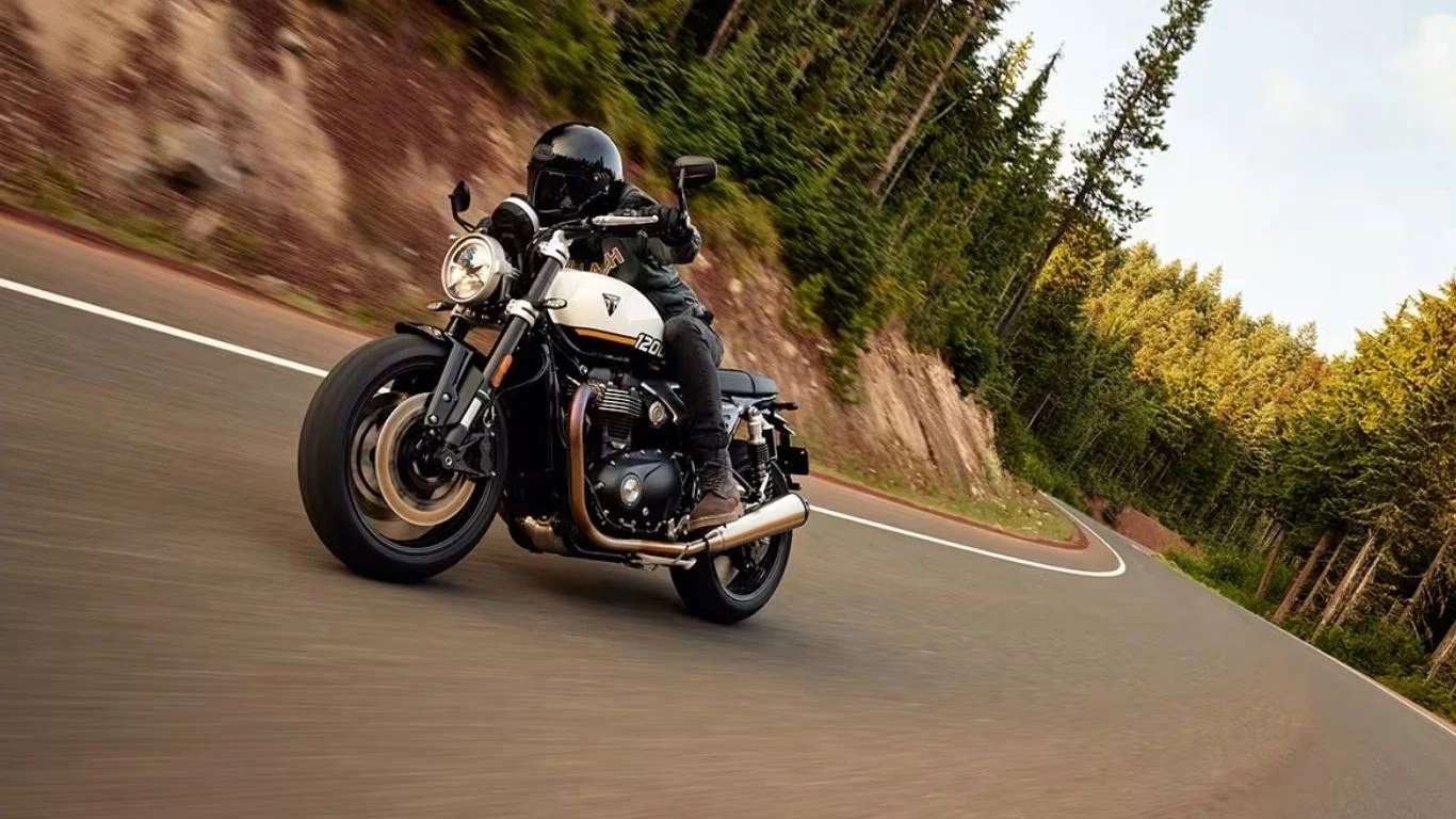 Triumph Speed Twin 1200