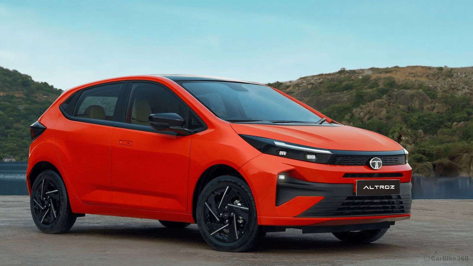 Tata Altroz Facelift Starts Arriving at Dealerships Audio