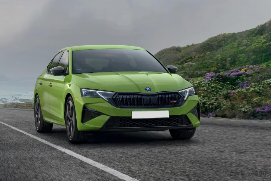 Skoda Octavia RS Right Front Three Quarter Skoda Octavia RS Right Front Three Quarter