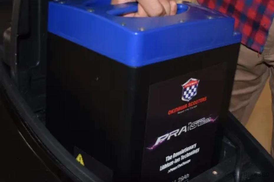 Okinawa PraisePro Detachable Lithium-ion Battery Okinawa PraisePro Detachable Lithium-ion Battery