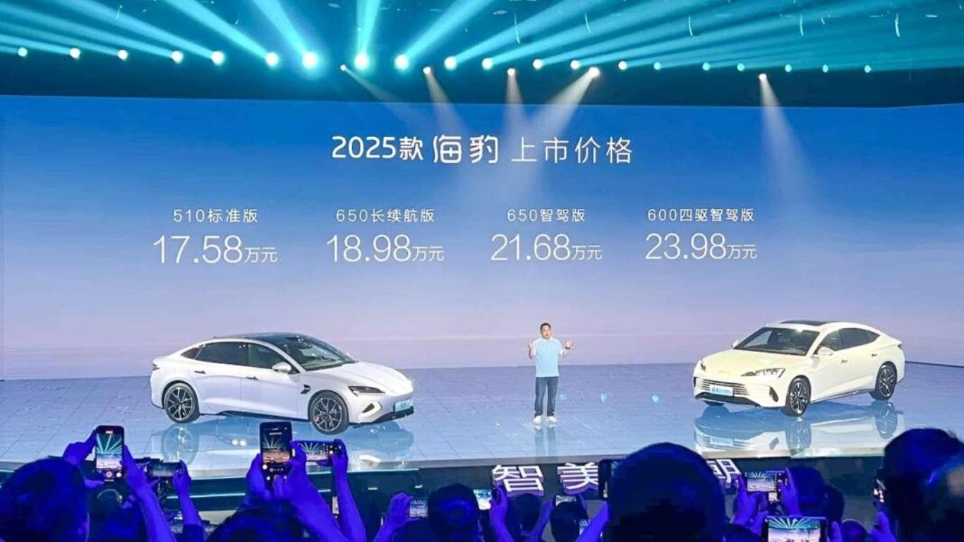 2025 BYD Seal Electric Sedan Launched: Priced at 175k Yuan with Advanced Features 2025 BYD Seal Electric Sedan Launched Priced at 175k Yuan with Advanced Features (1).png