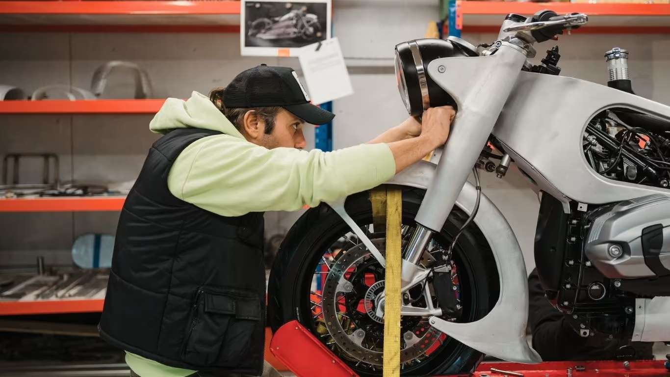 Buying a Bike Real Cost Beyond Mileage and Price Guide