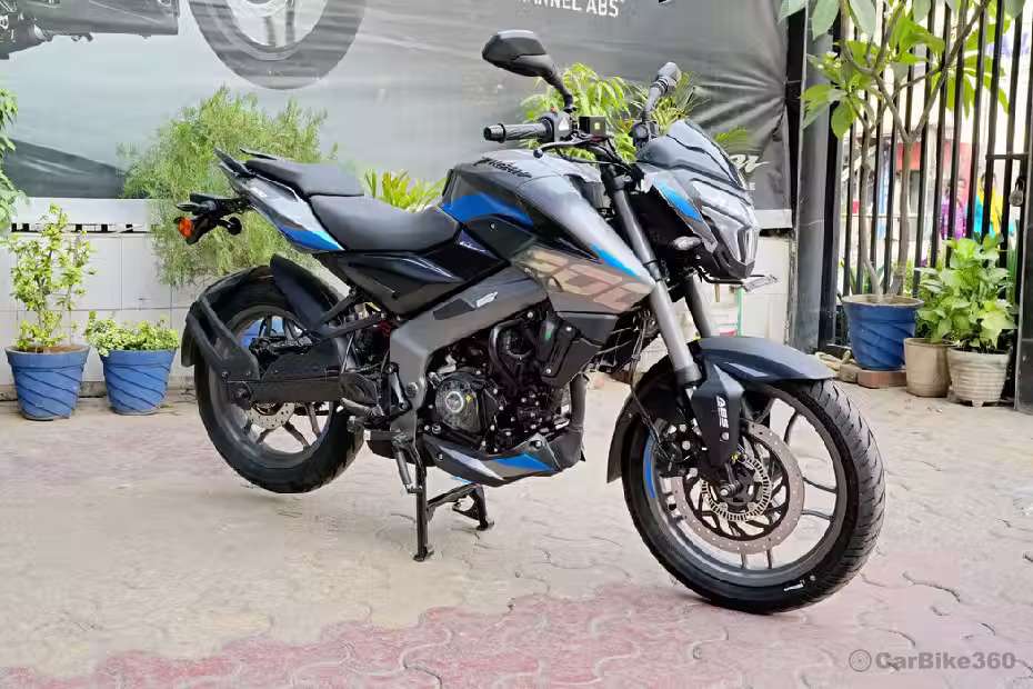 Bajaj Pulsar NS200 images Bajaj Pulsar NS200 images