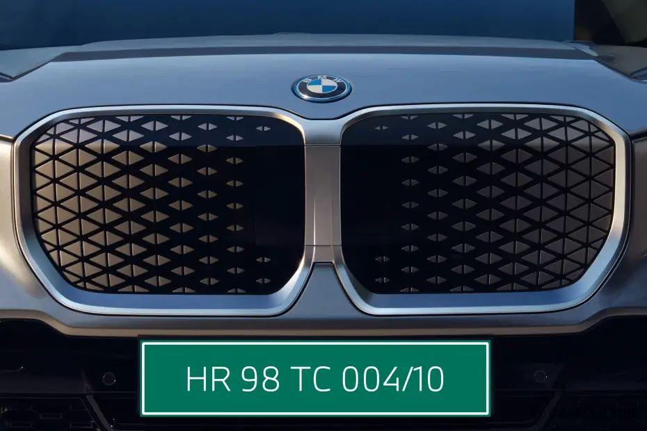 BMW iX1 LWB Grille BMW iX1 LWB Grille