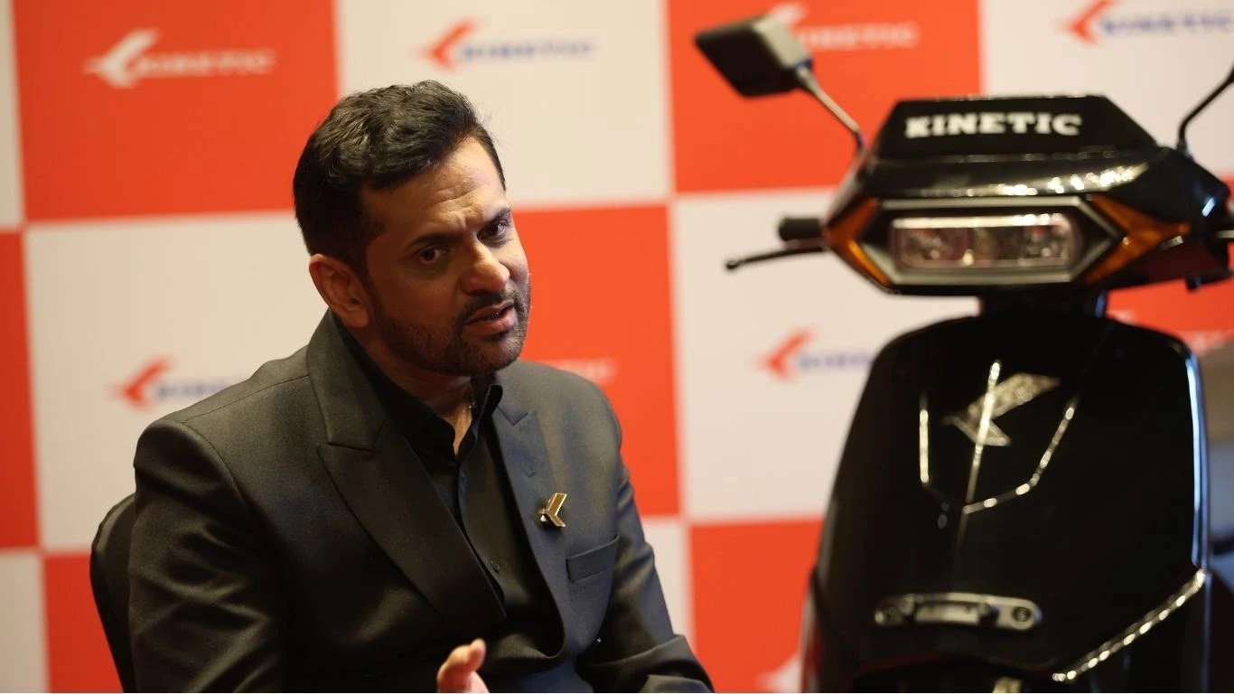 Delhi Petrol Two-Wheeler Ban 2028: Kinetic Group Backs New EV Policy