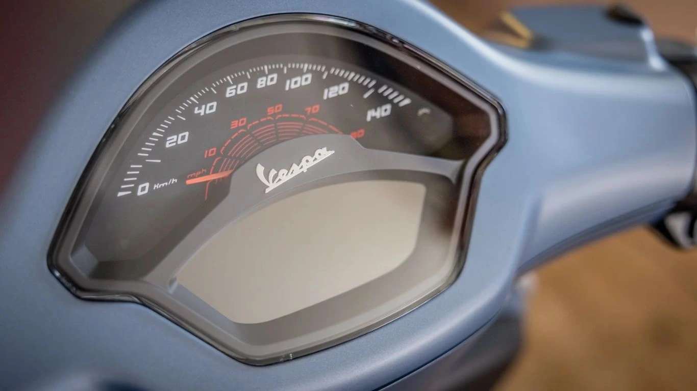 Vespa Officina 8