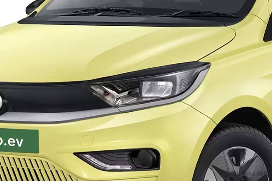 Tata Tiago EV Headlight Tata Tiago EV Headlight