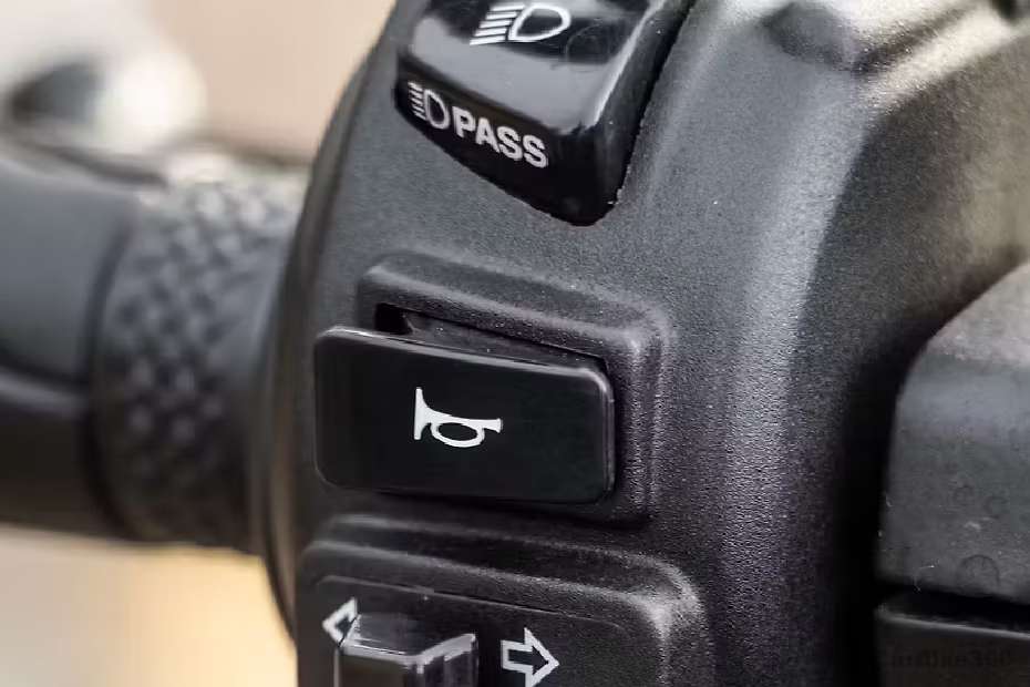 Yamaha MT 15 V2 images Yamaha MT 15 V2 images