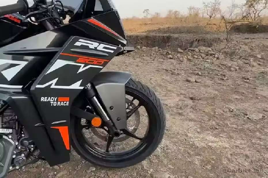 KTM RC 200 images KTM RC 200 images