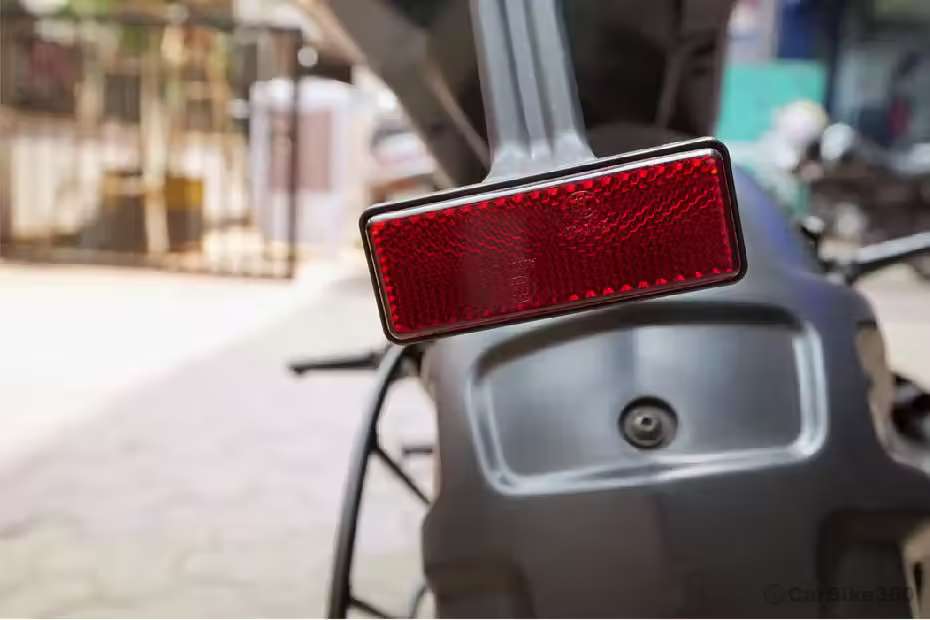 Bajaj Pulsar RS200 images Bajaj Pulsar RS200 images