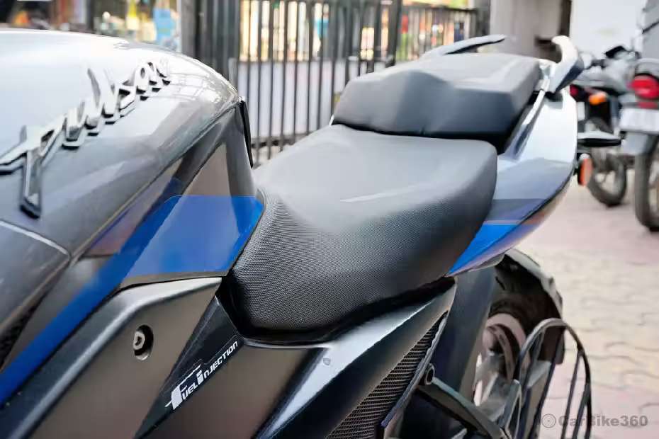Bajaj Pulsar NS200 images Bajaj Pulsar NS200 images