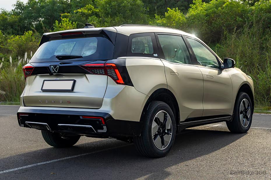 Mahindra XEV 9S Right Rear Three Quarter Mahindra XEV 9S Right Rear Three Quarter