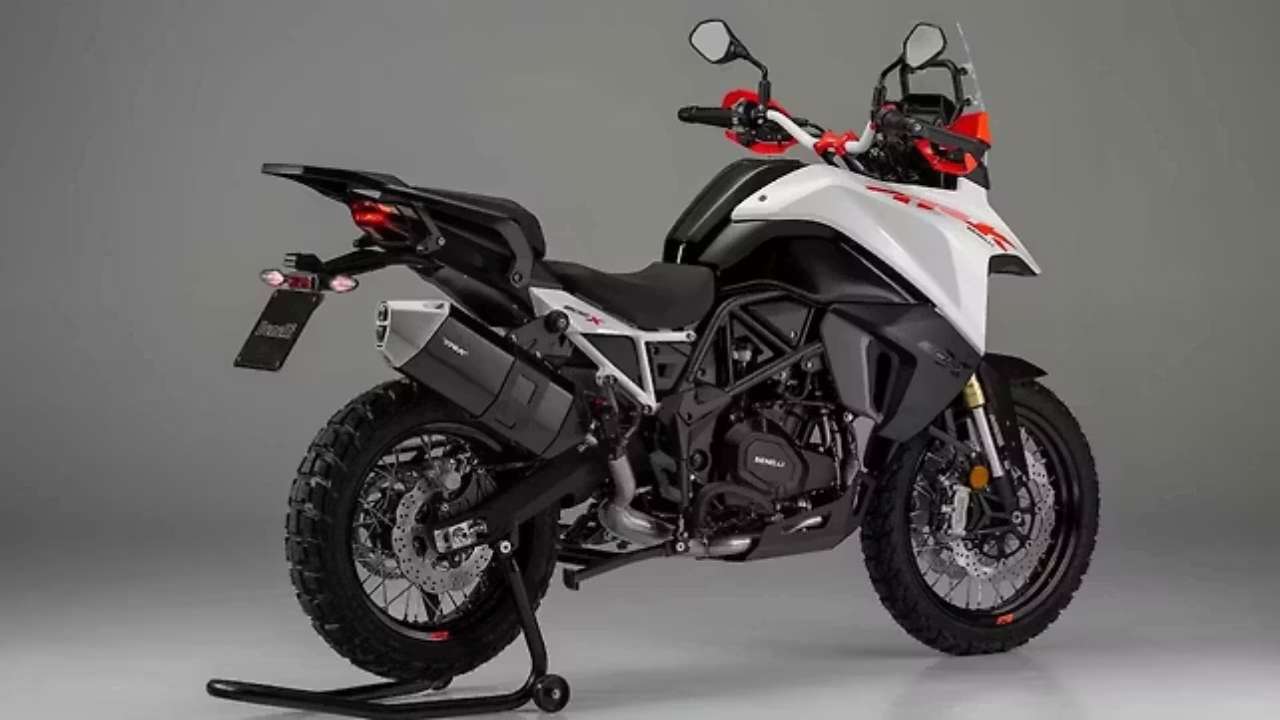 Benelli TRK 602 X Rear