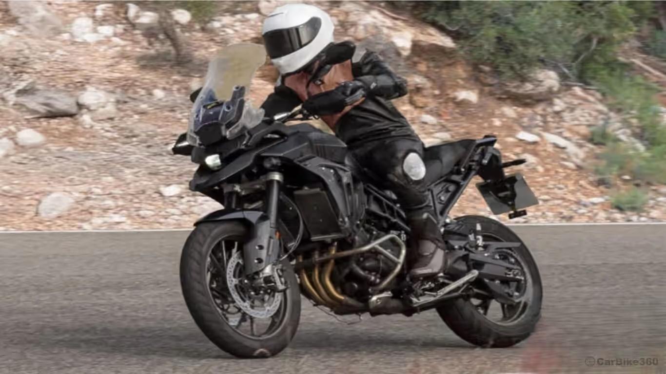 2026 ट्रायम्फ टाइगर 900 को पहली बार टेस्टिंग के दौरान देखा गया 2026 ट्रायम्फ टाइगर 900 को पहली बार टेस्टिंग के दौरान देखा गया