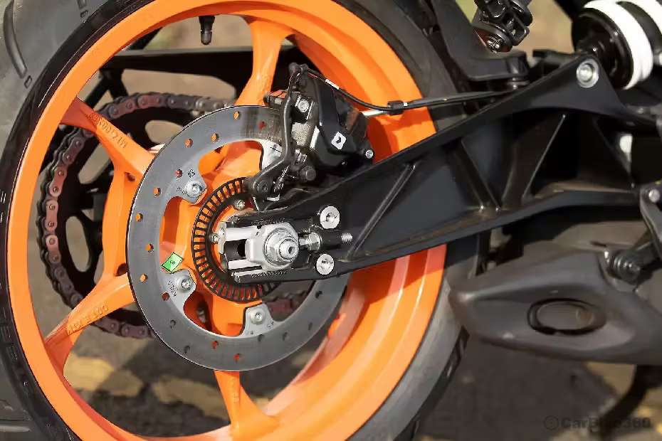 KTM 250 Duke images KTM 250 Duke images