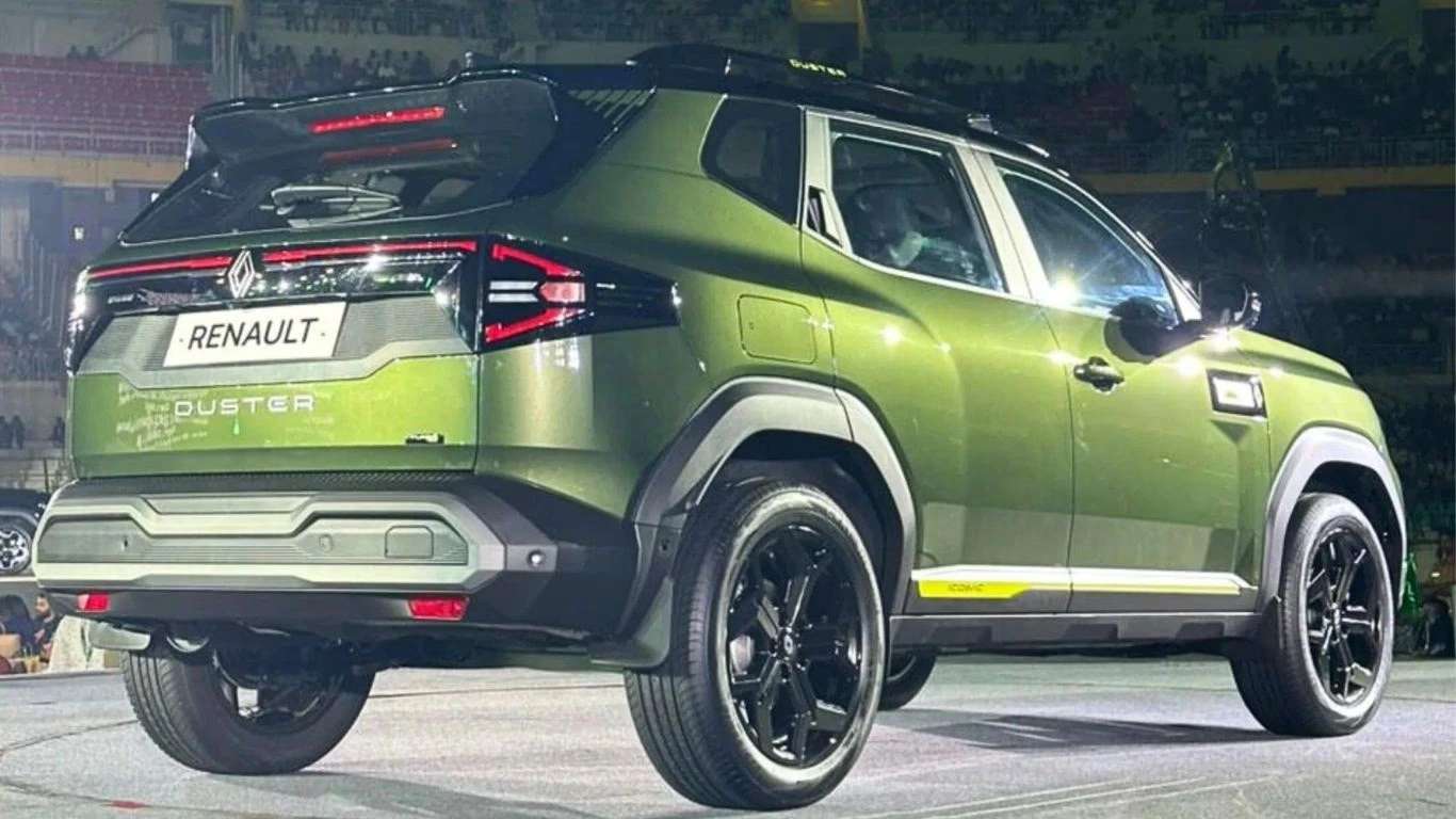 Renault Duster Rear View Design