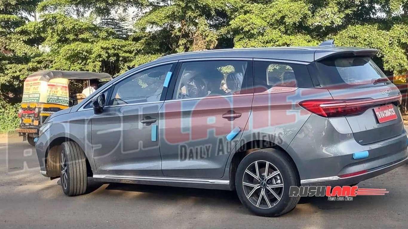 लॉन्च से पहले नज़र आई BYD eMax 7 इलेक्ट्रिक MPV — कीमत, स्पेसिफिकेशन और बहुत कुछ BYD eMAX 7